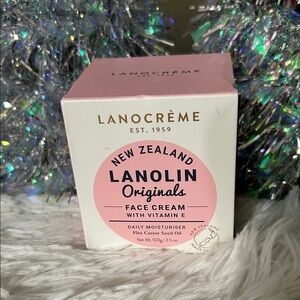 Pink Face Cream with Vitamin E